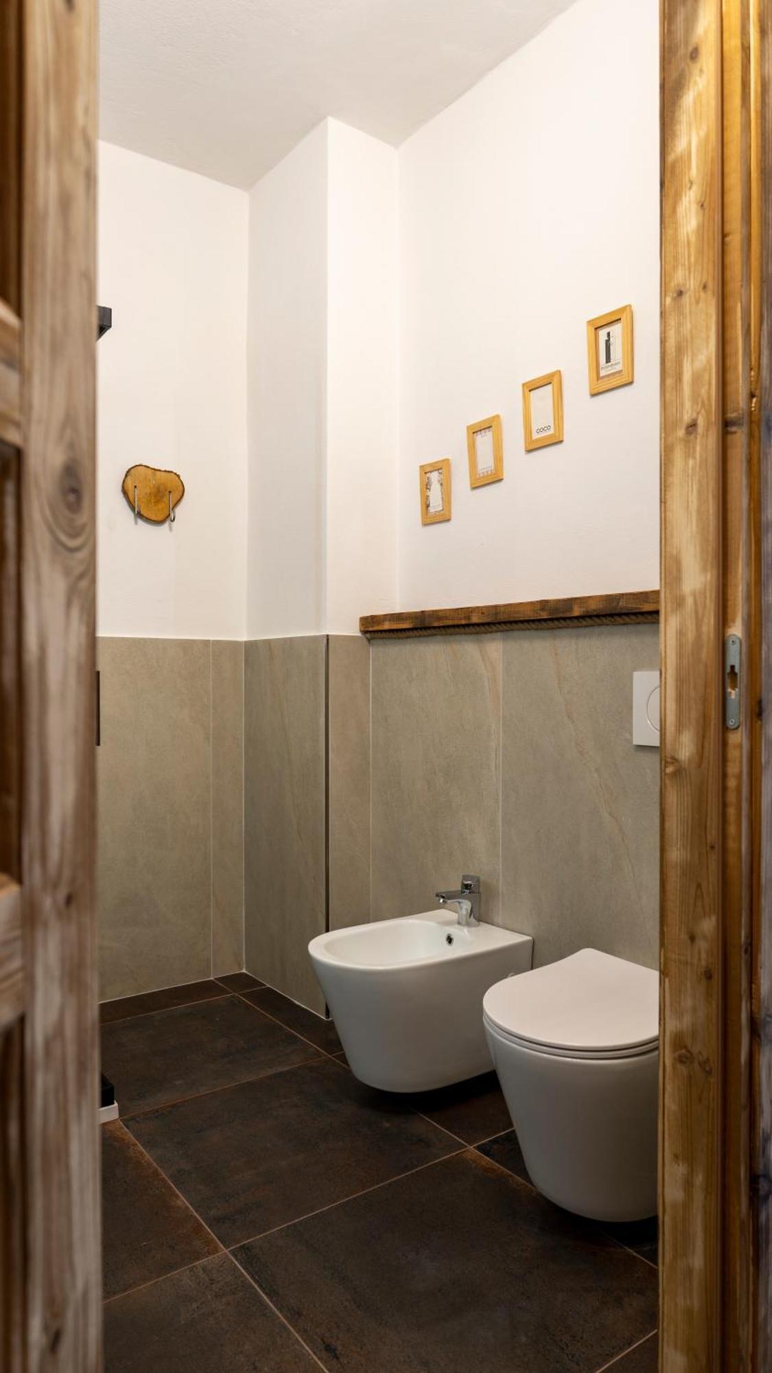 Salice Divino Hotell Lezzeno Rom bilde